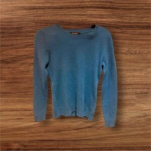 Banana Republic 100% merino wool crewneck no pilling or signs of wear